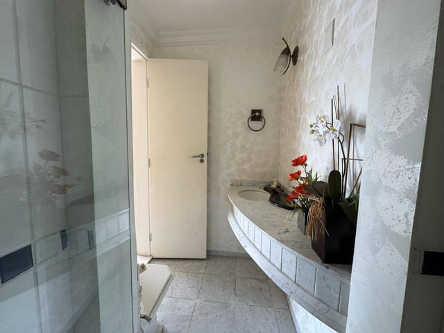 Apartamento com 115m² 2 quartos e 3 banheiros, à venda, no bairro Cláudia em Londrina