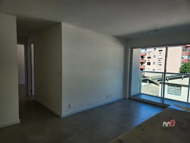 Apartamento 2 quartos e 1 banheiro, à venda, no bairro Retiro em Petrópolis