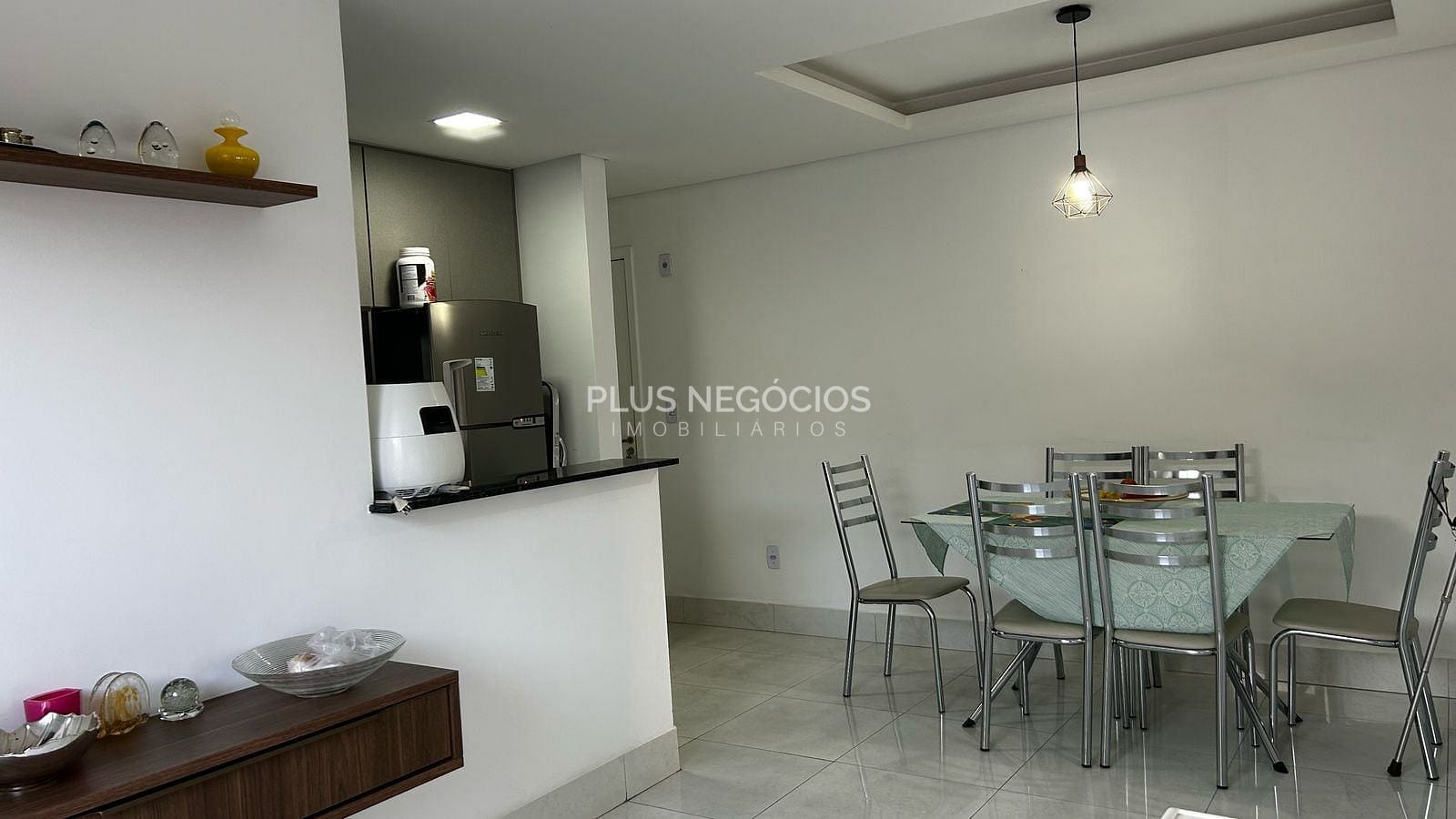 Apartamento à venda com 2 quartos, 53m² - Foto 1
