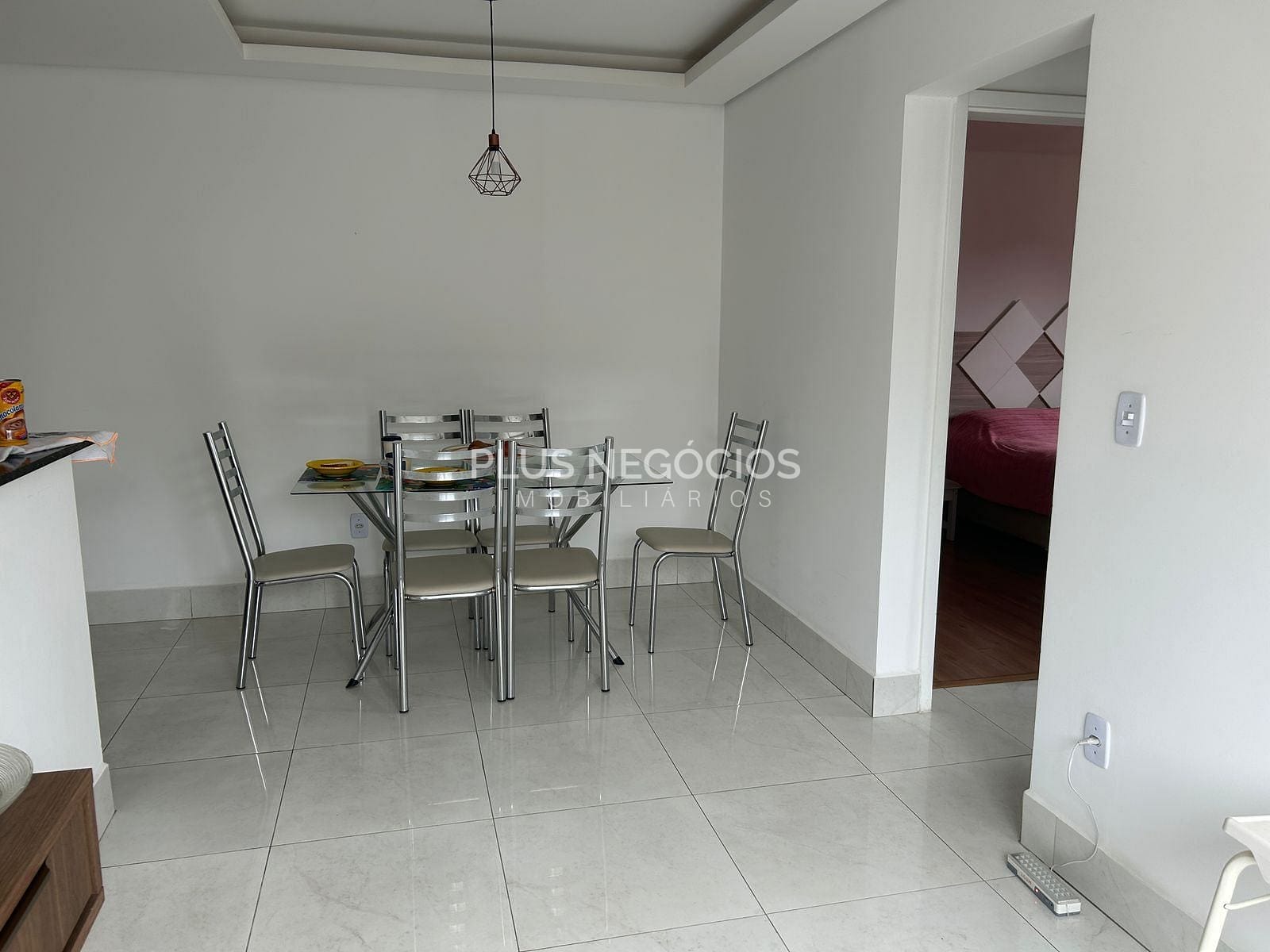 Apartamento à venda com 2 quartos, 53m² - Foto 3