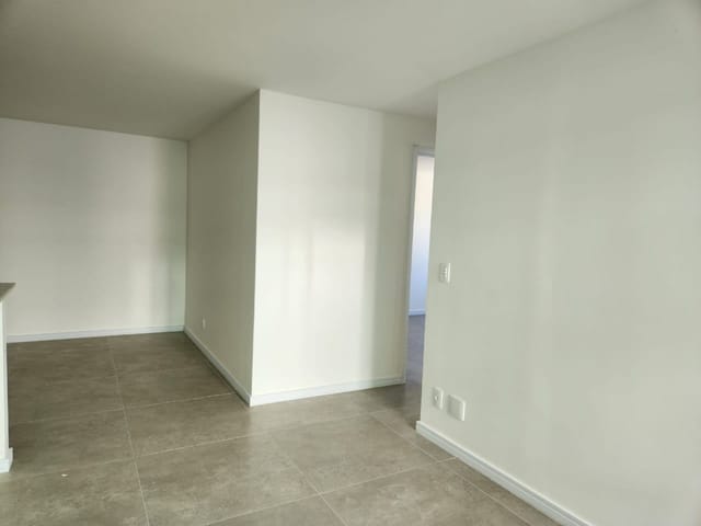 Apartamento 2 quartos e 1 banheiro, à venda, no bairro Retiro em Petrópolis