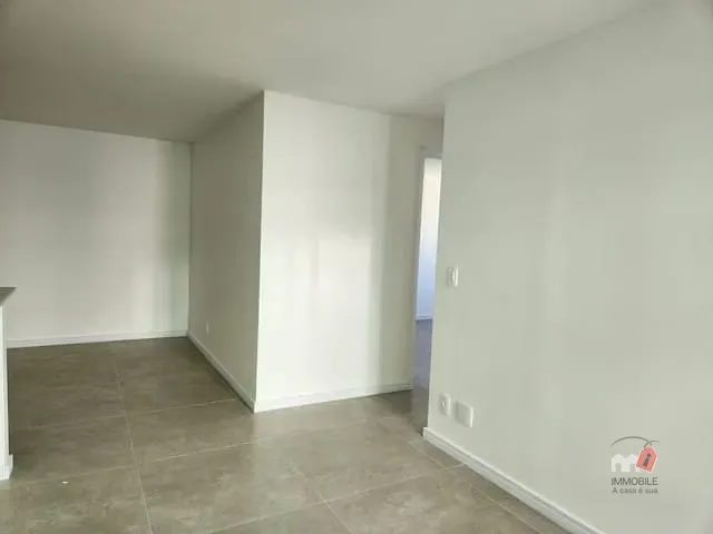 Apartamento 2 quartos e 1 banheiro, à venda, no bairro Retiro em Petrópolis