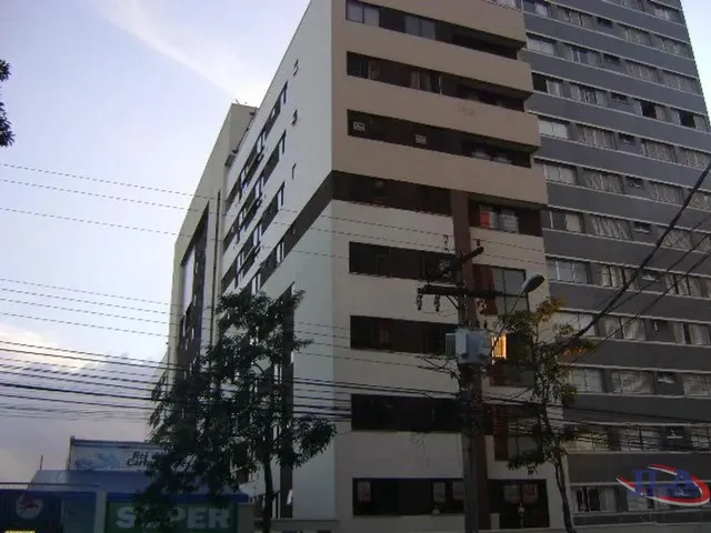 Apartamento 1 quarto e 1 banheiro, para alugar, no bairro Bacacheri em Curitiba