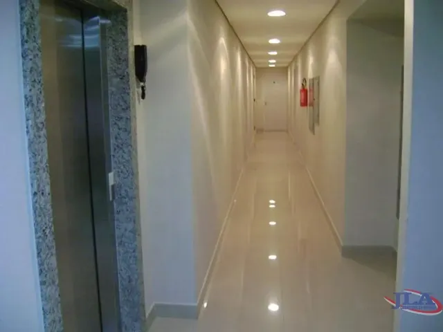 Apartamento 1 quarto e 1 banheiro, para alugar, no bairro Bacacheri em Curitiba