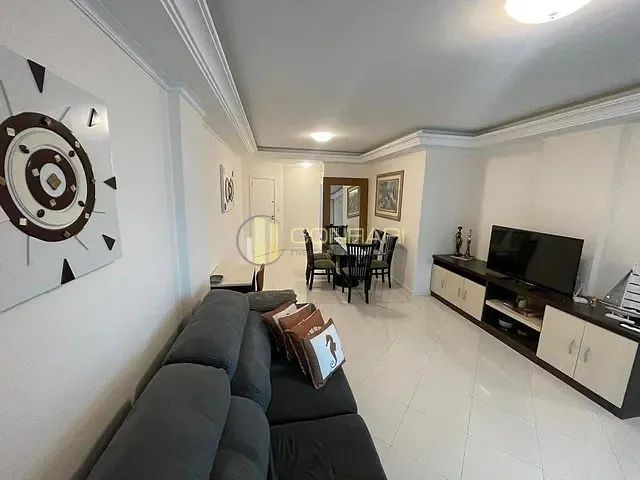 Apartamento 3 quartos e 2 banheiros, à venda, no bairro Meia Praia em Itapema