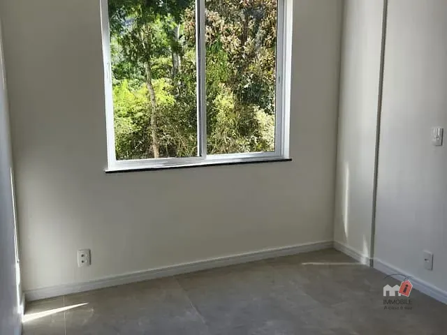 Apartamento 2 quartos e 1 banheiro, à venda, no bairro Retiro em Petrópolis
