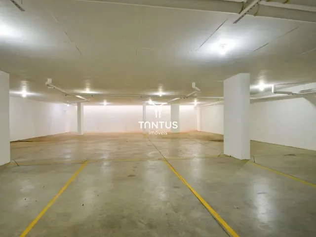 Apartamento 2 quartos e 2 banheiros, à venda, no bairro Água Verde em Curitiba