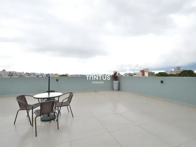 Apartamento 2 quartos e 2 banheiros, à venda, no bairro Água Verde em Curitiba
