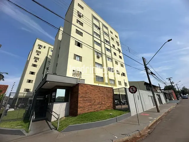 Apartamento 3 quartos e 1 banheiro, à venda, no bairro Jardim Paraná em Londrina