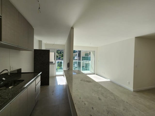 Apartamento 2 quartos e 1 banheiro, à venda, no bairro Retiro em Petrópolis