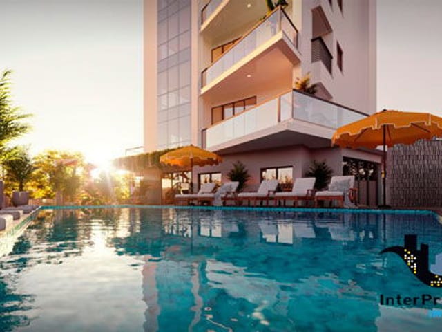 Apartamento à venda, no bairro Centro em Balneário Camboriú