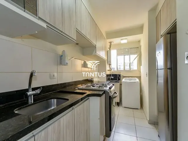 Apartamento 3 quartos e 1 banheiro, para alugar, no bairro Campo Comprido em Curitiba