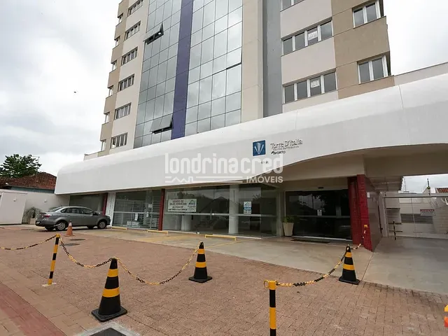 Sala com 94m², à venda, no bairro Centro em Ibiporã