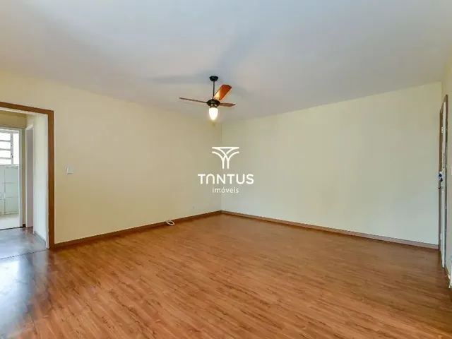Apartamento 3 quartos e 2 banheiros, para alugar, no bairro Juvevê em Curitiba