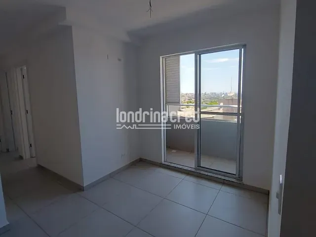 Apartamento 3 quartos e 2 banheiros, à venda, no bairro Parque Jamaica em Londrina