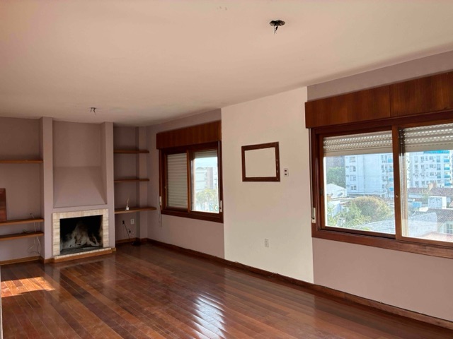 Apartamento com 199m² 3 quartos e 2 banheiros, à venda, no bairro Centro em Pelotas