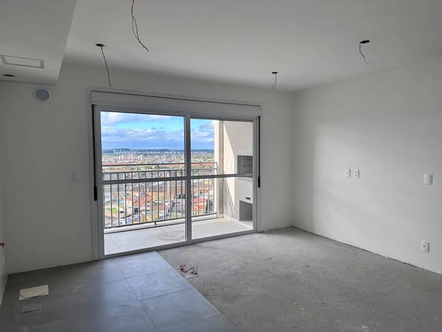 Apartamento 2 quartos e 2 banheiros, à venda, no bairro Areal em Pelotas