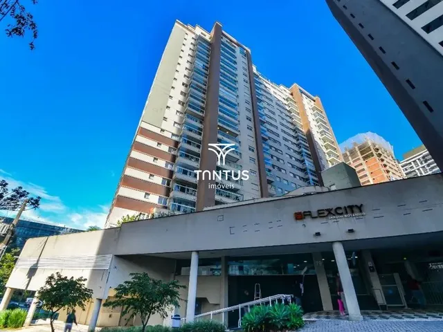 Apartamento 2 quartos e 2 banheiros, para alugar, no bairro Cristo Rei em Curitiba