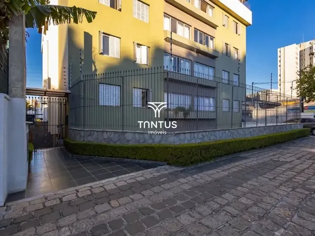 Apartamento 2 quartos e 1 banheiro, para alugar, no bairro Centro Cívico em Curitiba