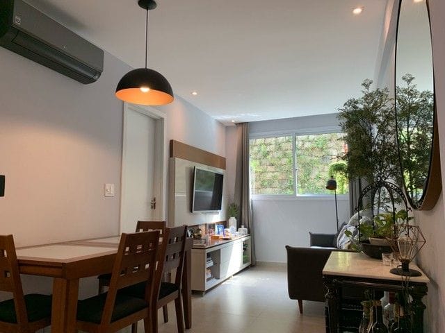 Apartamento com 42m² 1 quarto e 2 banheiros, à venda, no bairro Marapé em Santos