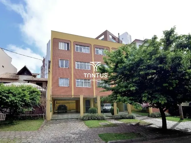 Apartamento 2 quartos e 1 banheiro, para alugar, no bairro Alto da Glória em Curitiba