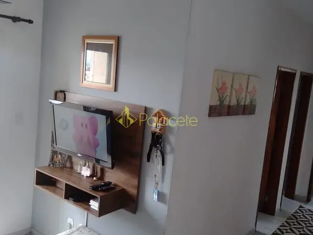 Apartamento 2 quartos e 1 banheiro, à venda, no bairro Jardim Gurilândia em Taubaté