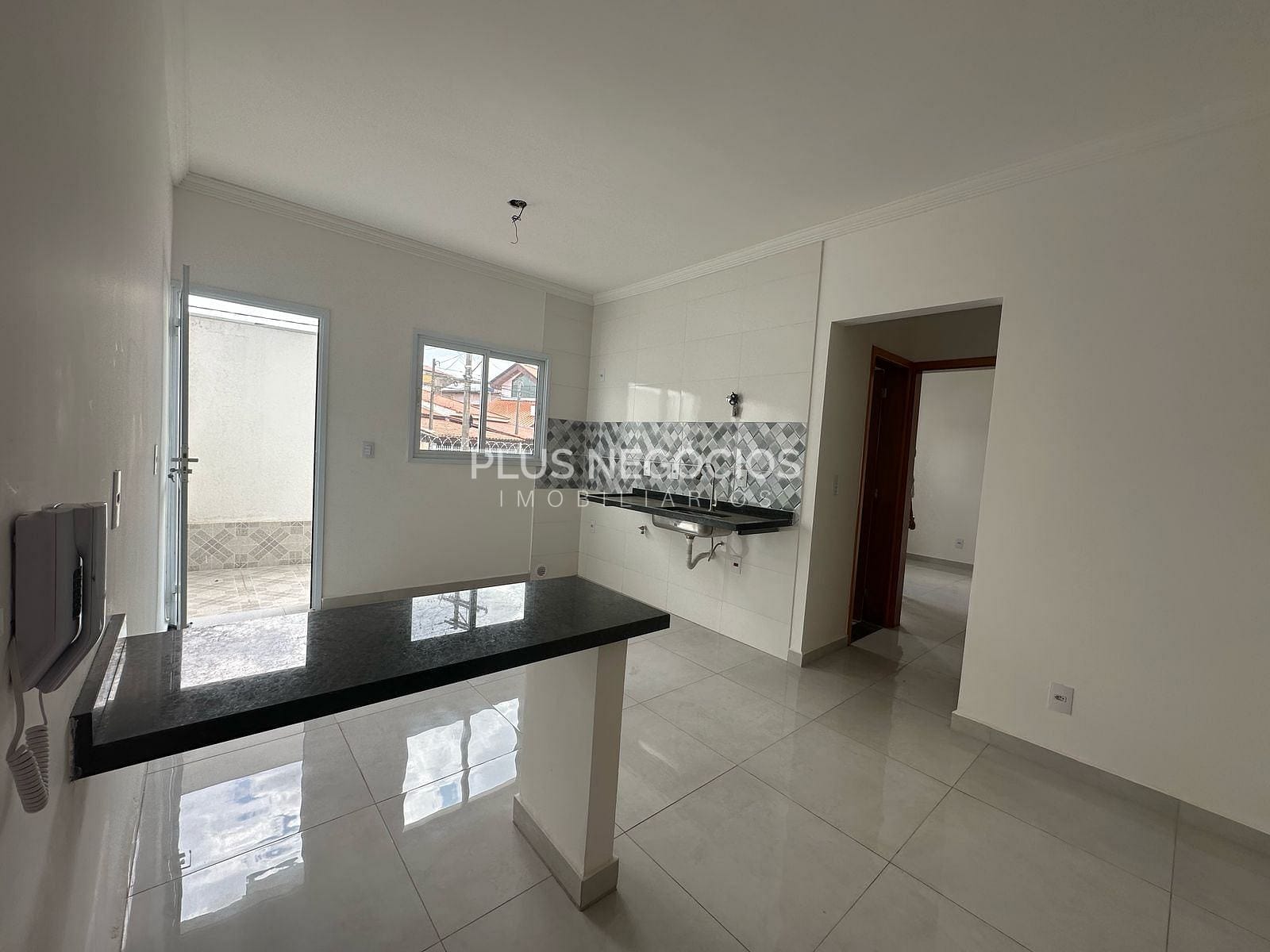 Apartamento à venda com 1 quarto, 41m² - Foto 2