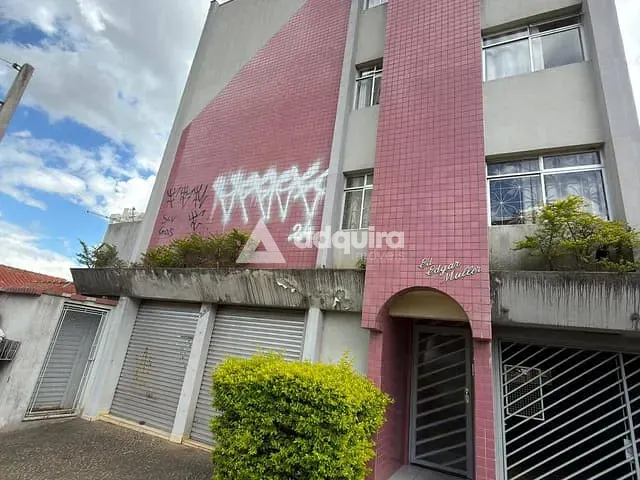Apartamento com 120m² 2 quartos e 1 banheiro, para alugar, no bairro Centro em Ponta Grossa