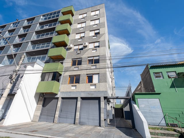 Apartamento 2 quartos e 1 banheiro, para alugar, no bairro Centro em Pelotas