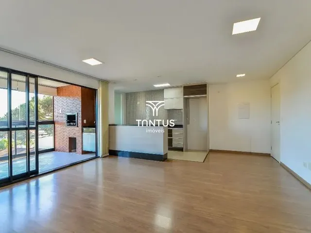 Apartamento 3 quartos e 1 banheiro, para alugar, no bairro Bacacheri em Curitiba