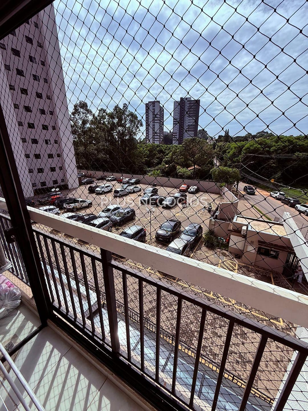 Apartamento à venda com 2 quartos, 56m² - Foto 3