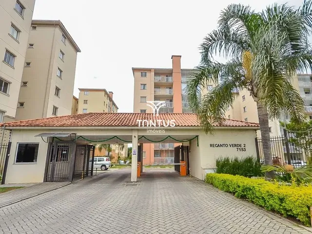 Apartamento 3 quartos e 2 banheiros, para alugar, no bairro Capão Raso em Curitiba