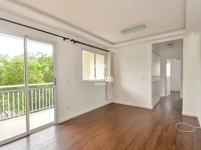 Apartamento 3 quartos e 2 banheiros, para alugar, no bairro Capão Raso em Curitiba