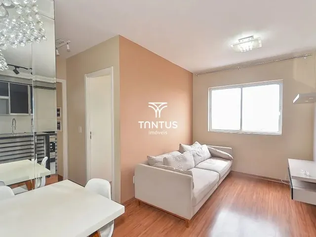 Apartamento 2 quartos e 1 banheiro, para alugar, no bairro Capão Raso em Curitiba