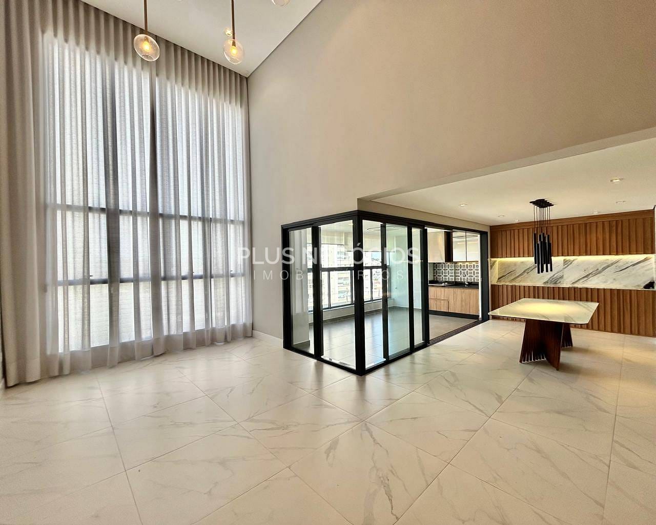 Apartamento, 3 quartos, 220 m² - Foto 3