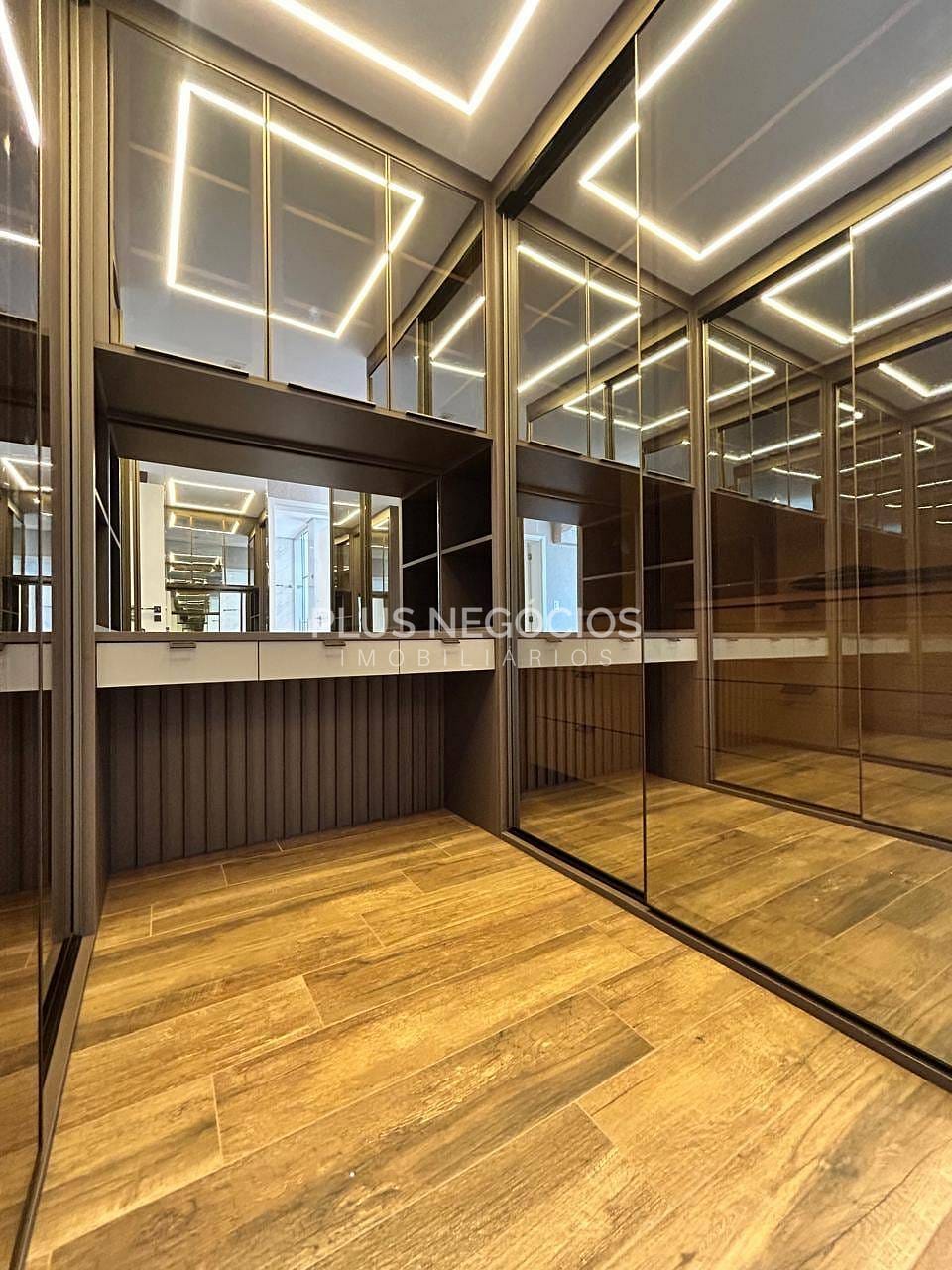 Apartamento, 3 quartos, 220 m² - Foto 26