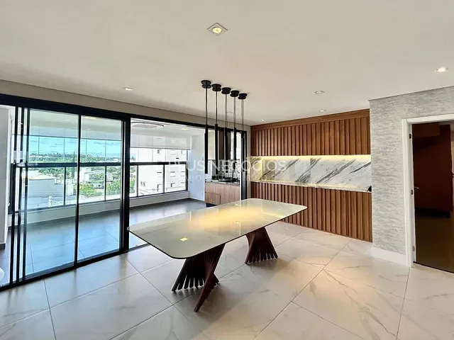 Apartamento com 220m² 3 quartos e 4 banheiros, à venda, no bairro Parque Campolim em Sorocaba