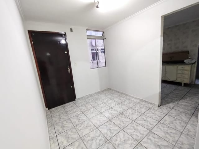 Foto do Apartamento - Apartamento para locação, 2 quartos, 1 banheiro, 52m², Cohab V - Carapicuíba/SP | Collina Imóveis
