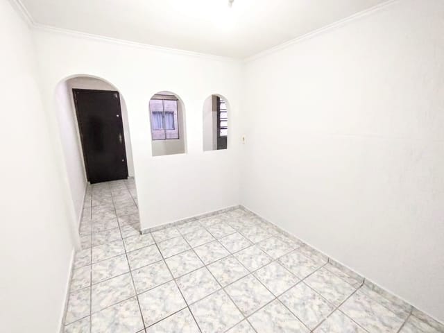 Foto do Apartamento - Apartamento para locação, 2 quartos, 1 banheiro, 52m², Cohab V - Carapicuíba/SP | Collina Imóveis