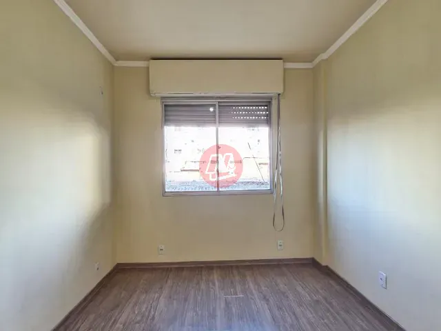 Apartamento com 54m² 1 quarto e 1 banheiro, para alugar, no bairro Azenha em Porto Alegre
