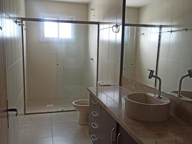Apartamento 2 quartos e 1 banheiro, para alugar, no bairro Fragata em Pelotas