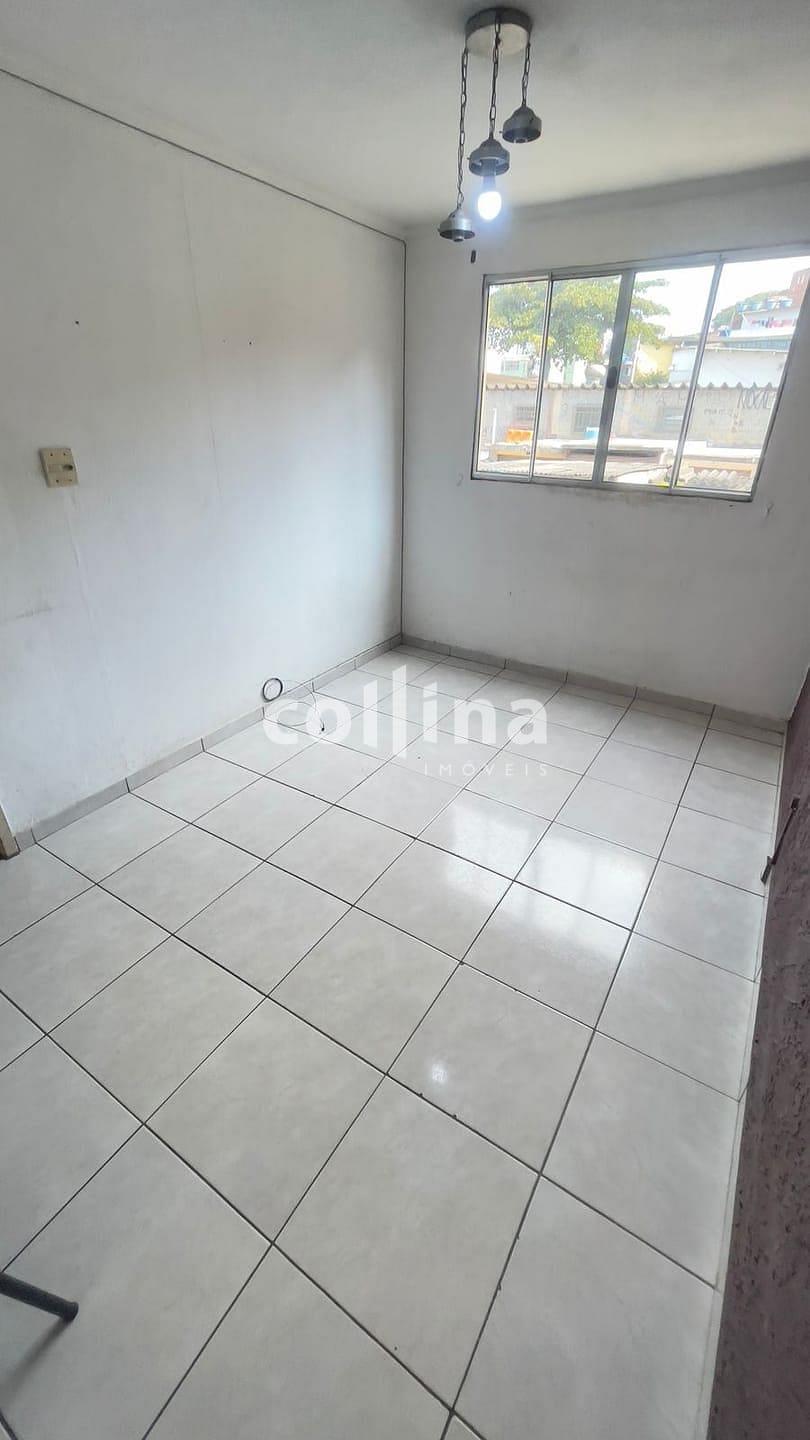 Apartamento à venda com 2 quartos, 44m² - Foto 3