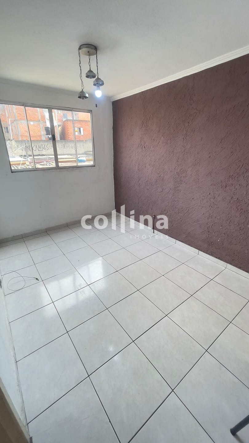 Apartamento à venda com 2 quartos, 44m² - Foto 2