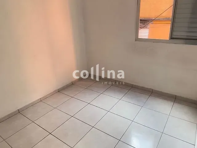 Apartamento com 44m² 2 quartos e 1 banheiro, à venda, no bairro Cohab II em Carapicuíba
