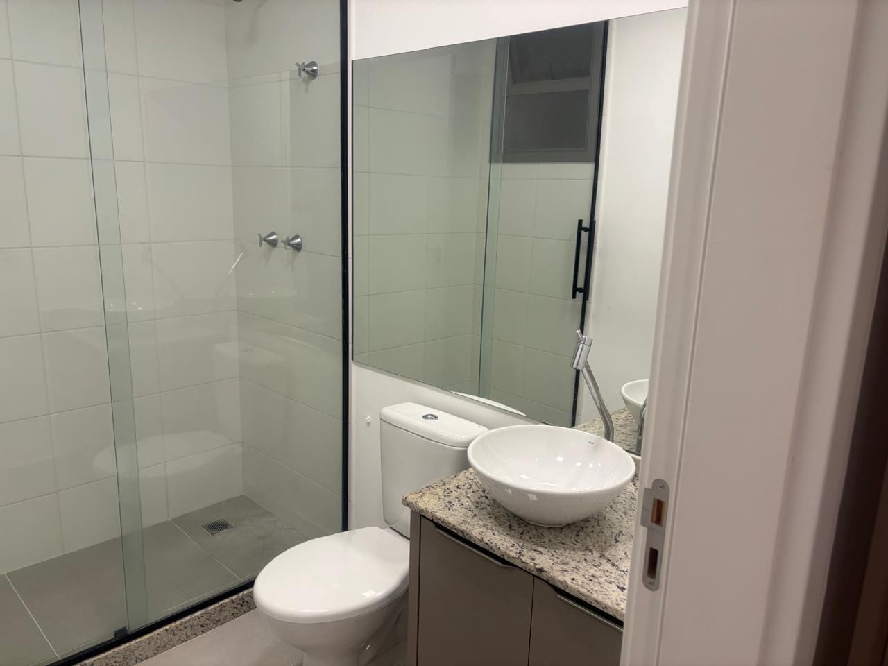 Apartamento à venda com 2 quartos, 70m² - Foto 9