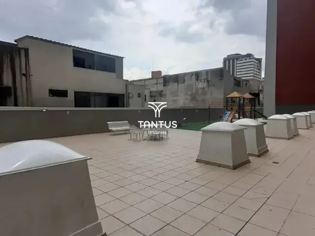 Apartamento 1 quarto e 1 banheiro, para alugar, no bairro Centro em Curitiba