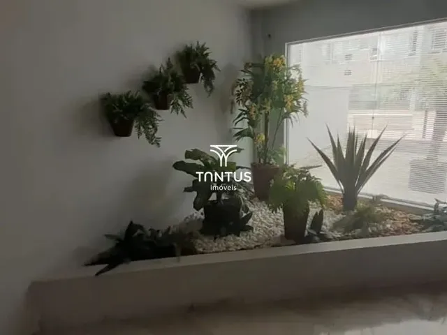Apartamento 1 quarto e 1 banheiro, para alugar, no bairro Centro em Curitiba