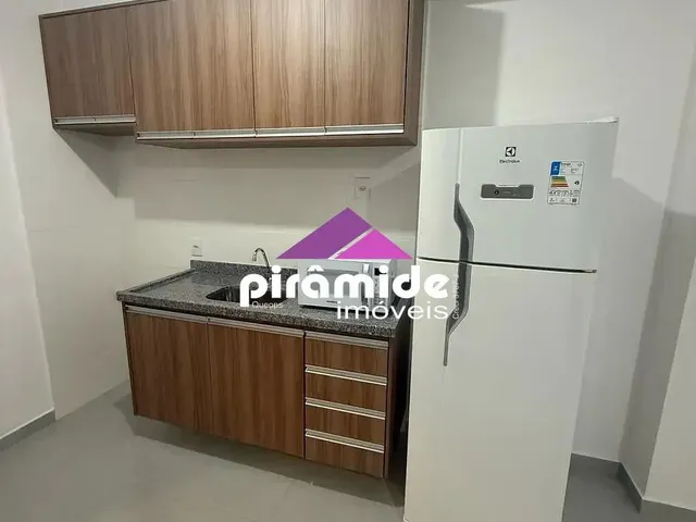 Apartamento com 62m² 2 quartos e 2 banheiros, à venda ou para alugar, no bairro Vila Industrial em São José Dos Campos