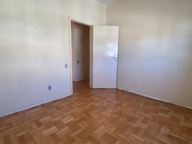 Apartamento com 108m² 3 quartos e 2 banheiros, à venda, no bairro Centro em Pelotas