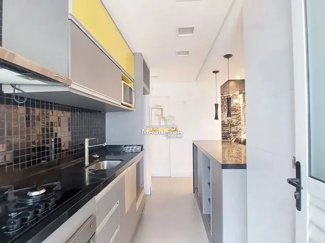 Apartamento 3 quartos e 3 banheiros, à venda, no bairro Novo Mundo em Curitiba